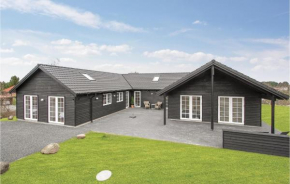 Pet Friendly Home In Ebeltoft With Outdoor Swimming Pool, Ebeltoft